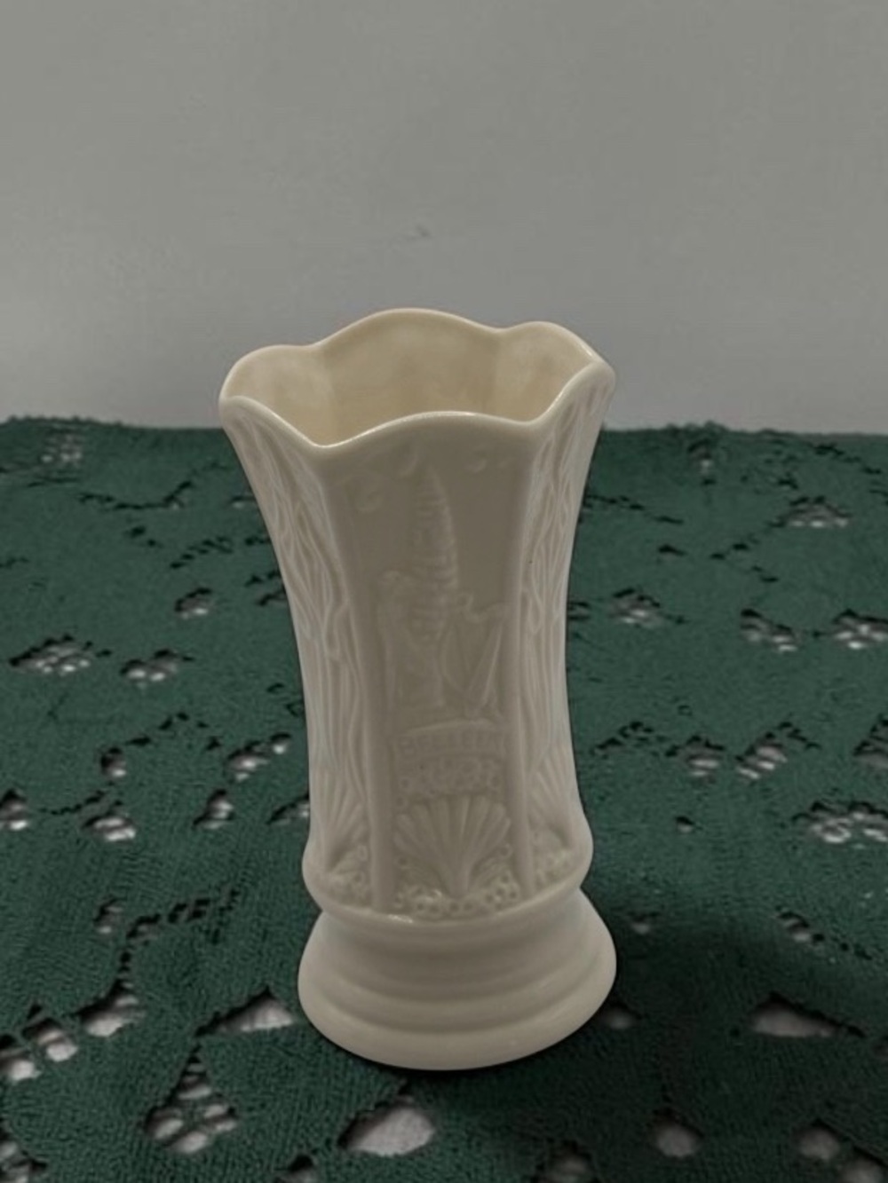 VTG 80-90’s Beleek Mini Bud Porcelain Vase Ivory Colour Visitor Center Ireland